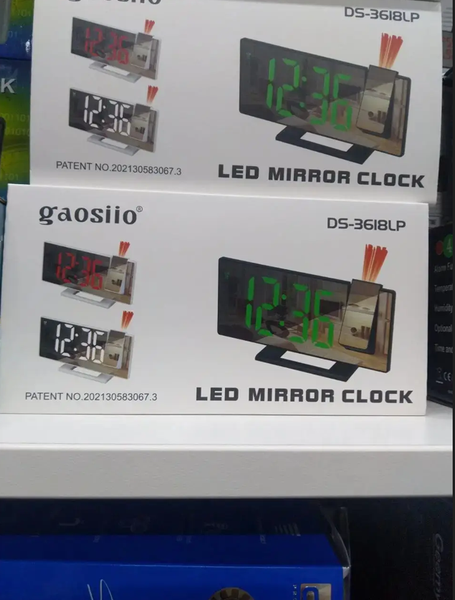 Настільний дзеркальний LED годинник з проекцією на стелю 0750 фото