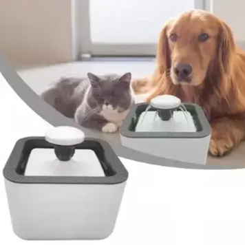 Автоматична поїлка - фонтан для домашніх тварин Pet Water FOUNTAIN, питний фонтан для котів і собак 0366 фото