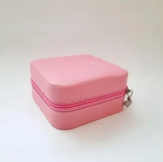 Шкатулка для хранения украшений PINK с мягкой подкладкой и отделениями для аксессуаров 0802 фото