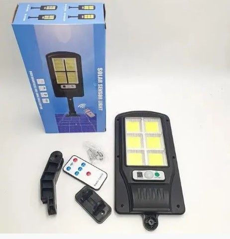 Вуличний світлодіодний ліхтар 2200 mA Solar LED Street Light BL з пультом на сонячній батареї 0010 фото