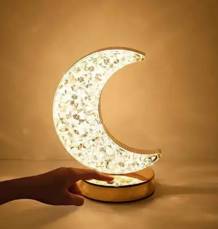 Настольная лампа светильник с кристаллами в форме полумесяца Creatice Table Lamp 17 0561 фото