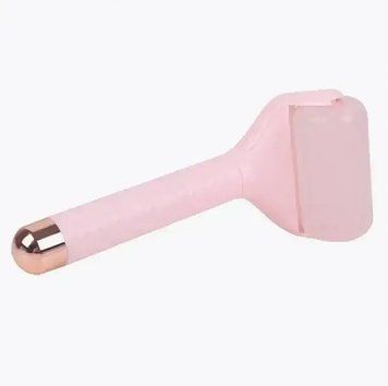 Охолоджуючий масажер Ice Roller Flawless для обличчя та тіла рожевий компактний для зняття набряків та втоми 0826 фото
