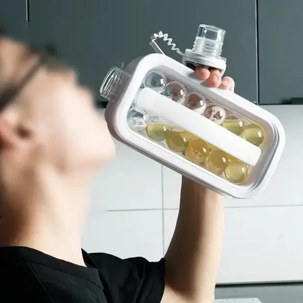 Герметична силіконова форма ICE CUBE TRAY для льоду та пляшка 2 в 1 0882 фото