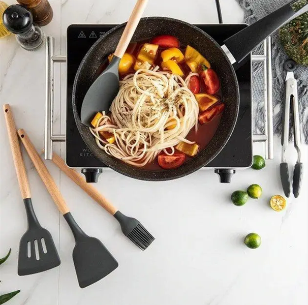 Набір кухонних приладів (12 предметів) із силікону та дерева Kitchen stuff, Чорний 0691 фото