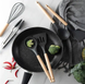 Набір кухонних приладів (12 предметів) із силікону та дерева Kitchen stuff, Чорний 0691 фото 4
