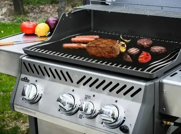 Портативный гриль-мат BBQ grill sheet с антипригарным покрытием 33 х 40 см 0635 фото