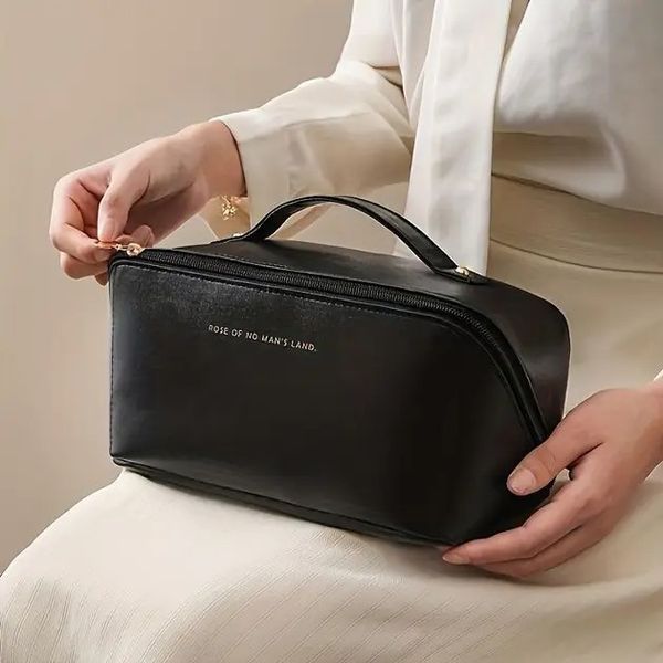 Косметичка MAKE UP BAG BLACK для зберігання косметичних засобів та аксесуарів у стильному дизайні 0789 фото